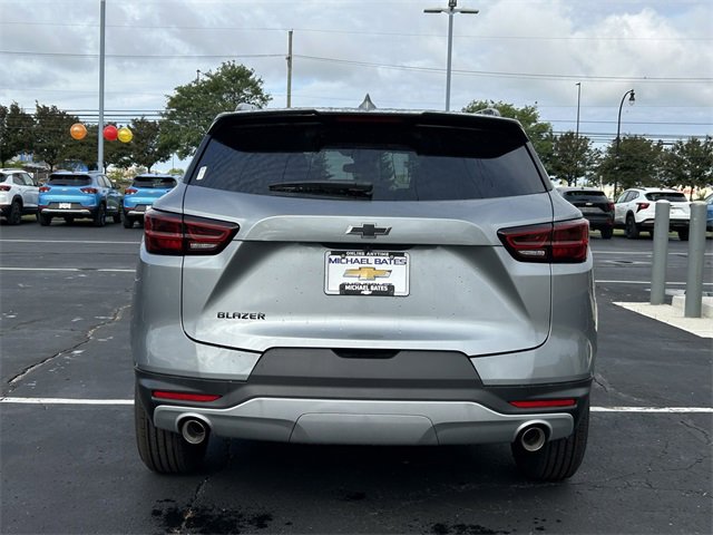 2025 Chevrolet Blazer 2LT photo 4