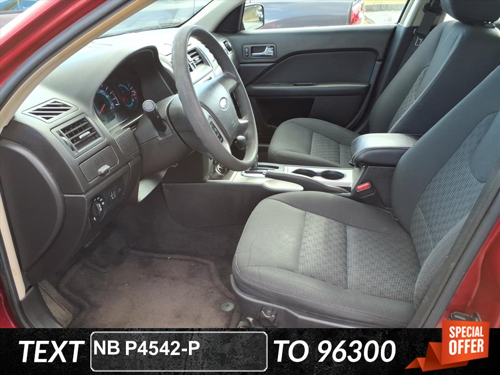 2012 Ford Fusion SE photo 4