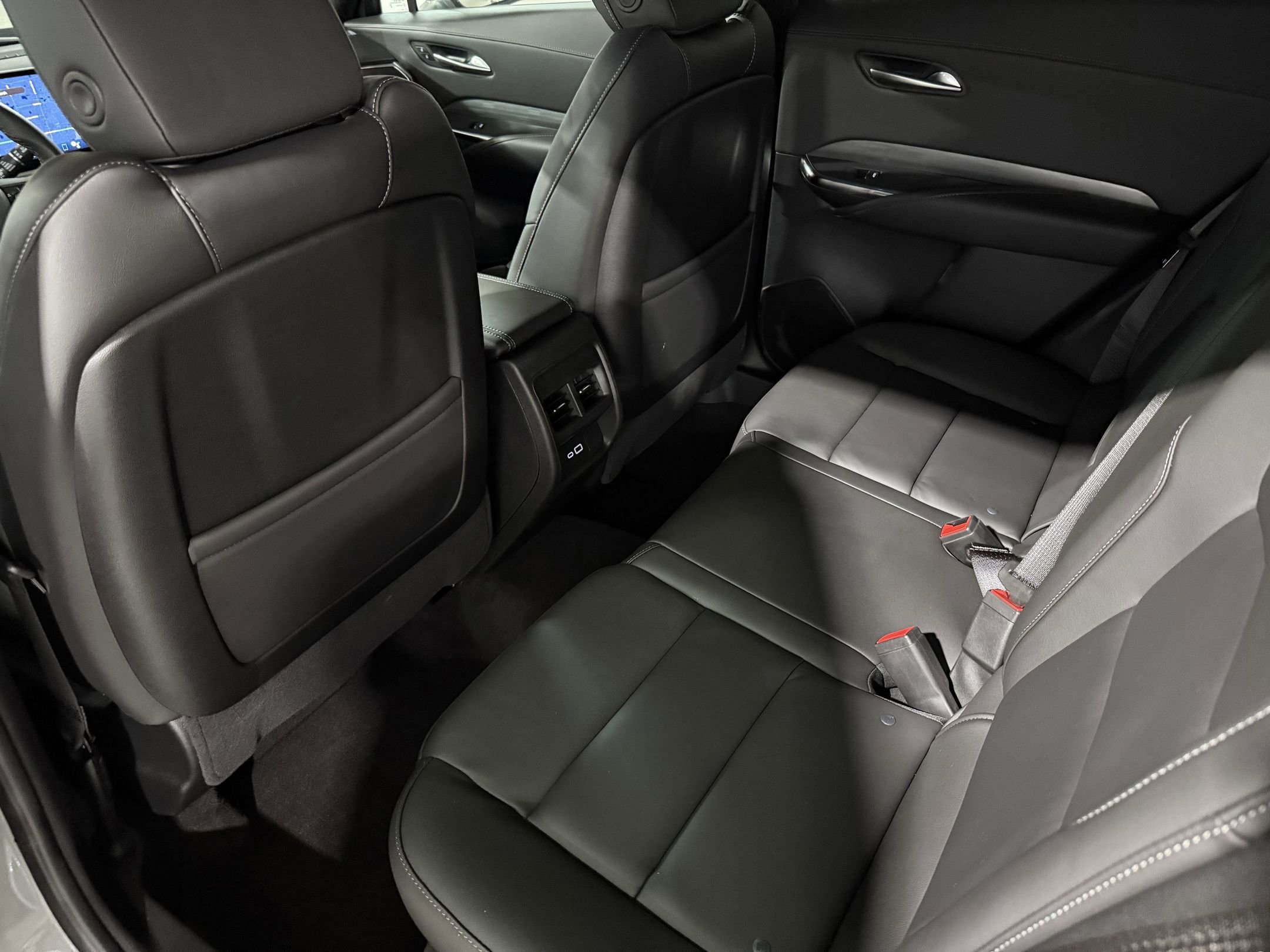 2025 Cadillac XT4 Premium Luxury photo 33