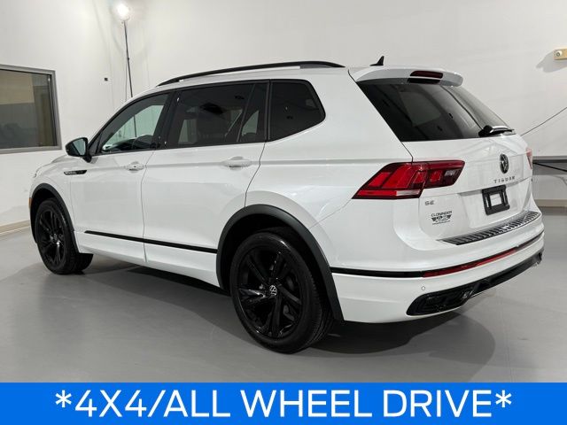 2023 Volkswagen Tiguan SE R-Line Black photo 5