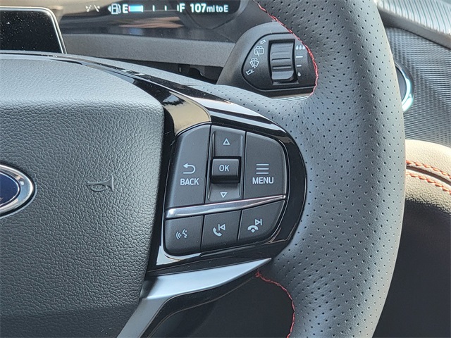 2025 Ford Explorer ST-Line photo 26