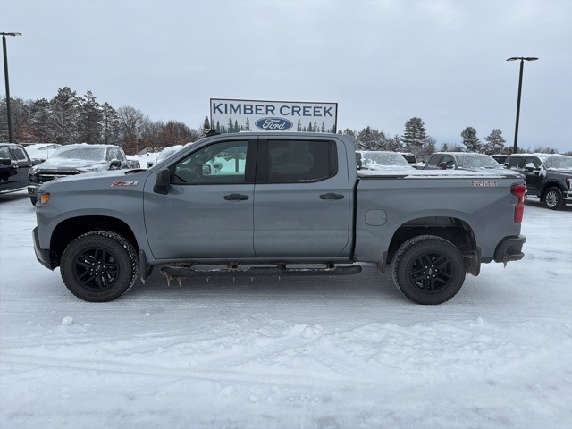 Used 2020 Chevrolet Silverado 1500 Custom with VIN 1GCPYCEF6LZ101081 for sale in Pine River, Minnesota