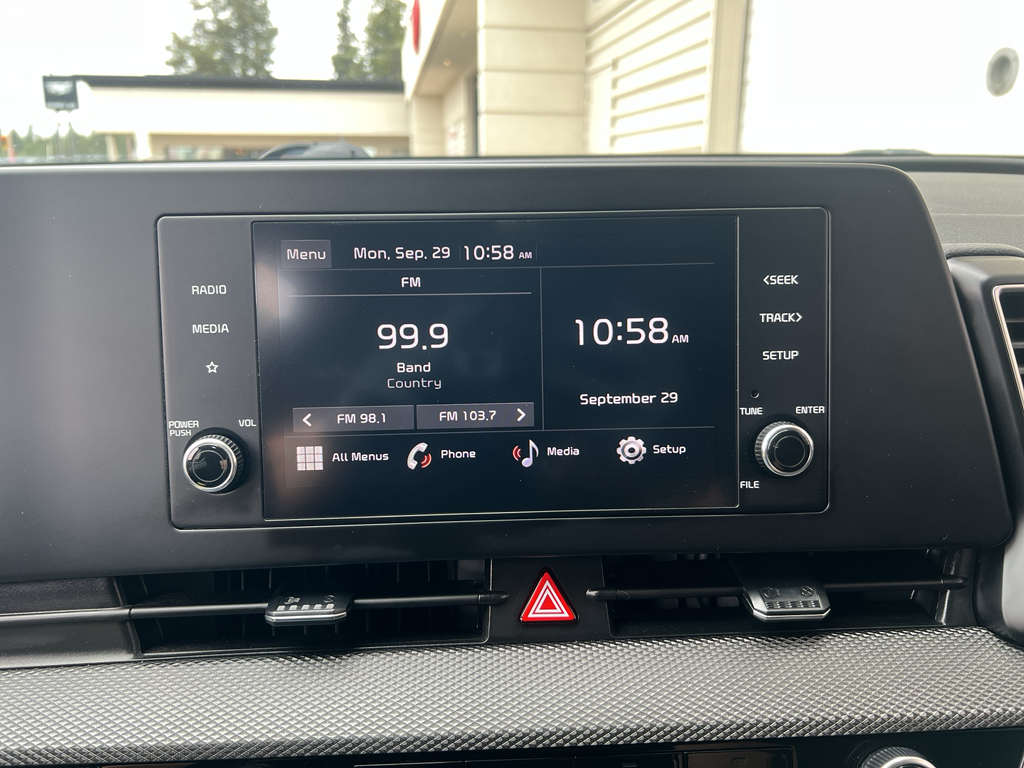 2024 Kia Sportage LX photo 16