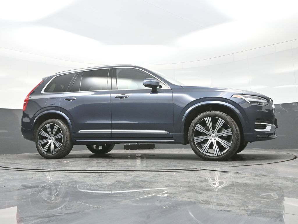 2022 Volvo XC90 T6 Inscription photo 24