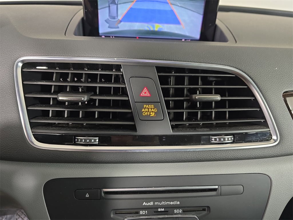 2017 Audi Q3 Prestige photo 21