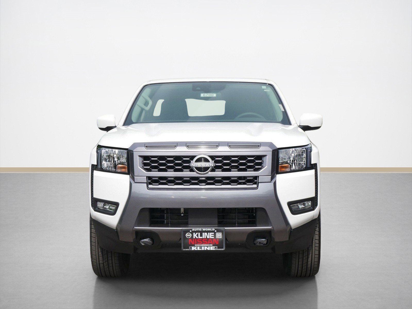 2025 Nissan Frontier SV photo 4