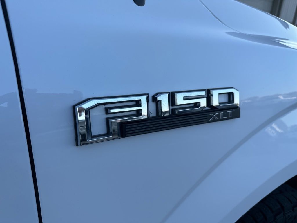 2019 Ford F-150 XLT photo 38