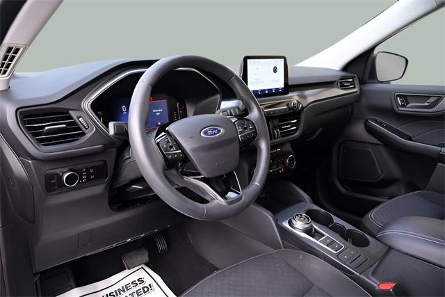 2023 Ford Escape Active photo 3