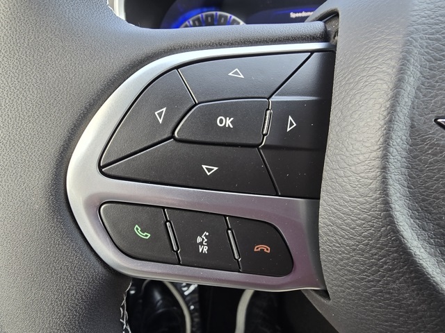 2026 Chrysler Pacifica photo 9