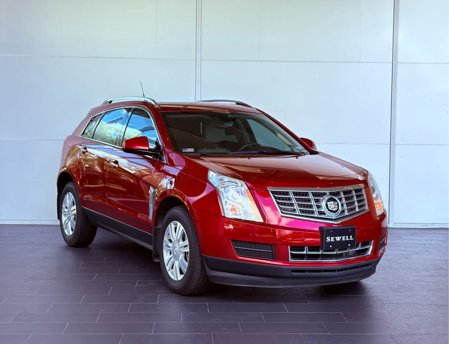 2015 Cadillac SRX Luxury photo 3