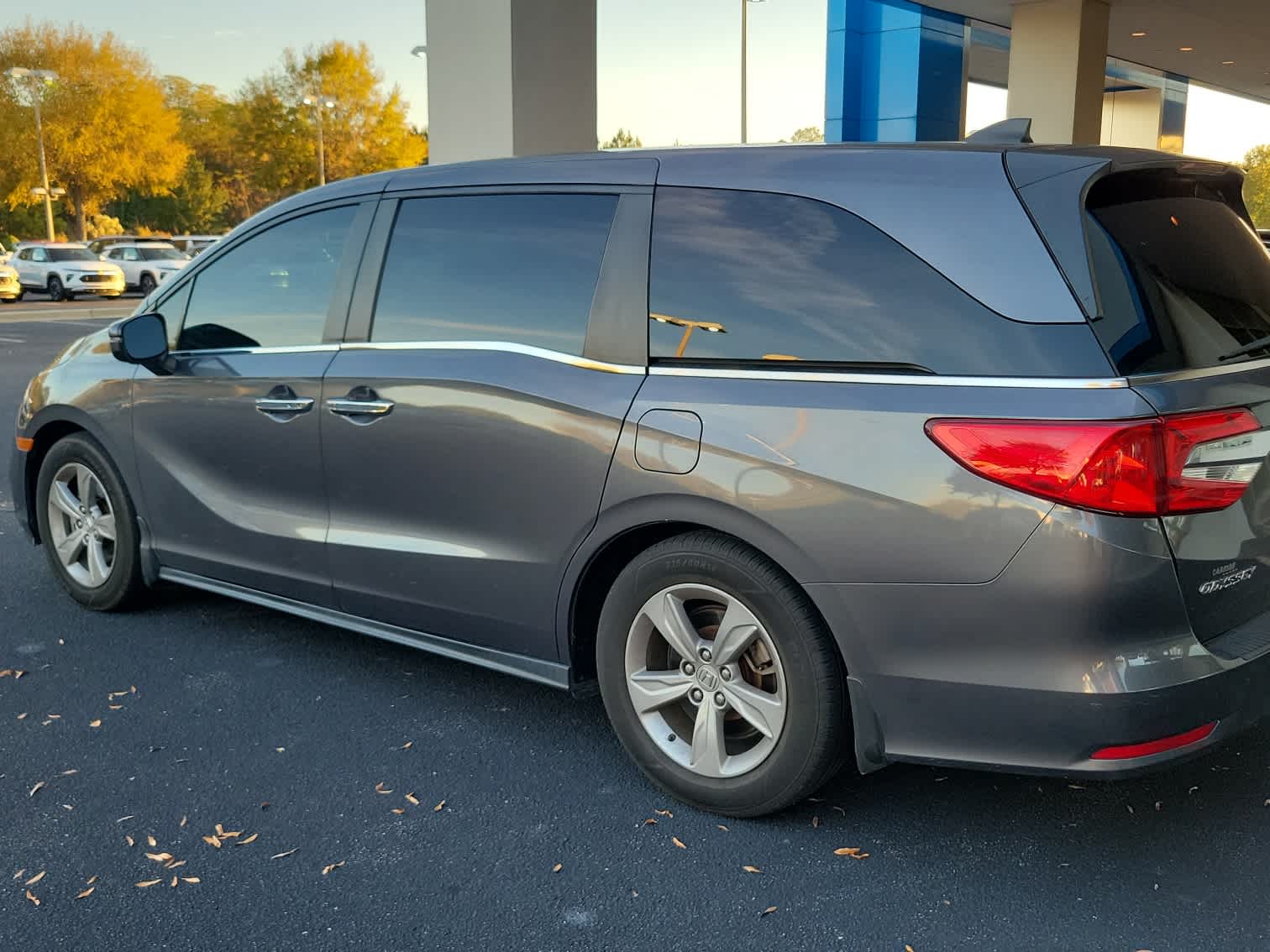2019 Honda Odyssey EX-L photo 3