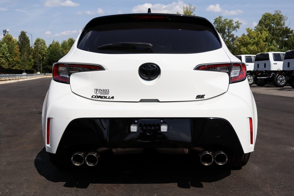 2022 Toyota Corolla SE Nightshade Edition photo 4
