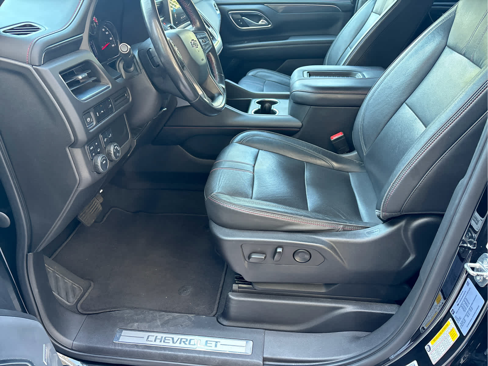 2021 Chevrolet Tahoe RST photo 10
