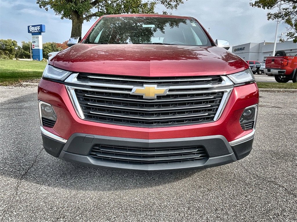 2022 Chevrolet Traverse Cloth photo 2