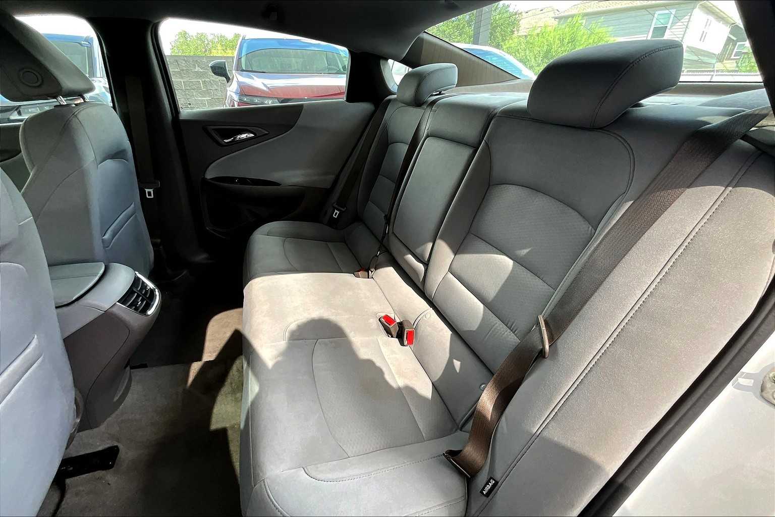 2022 Chevrolet Malibu 1LT photo 13
