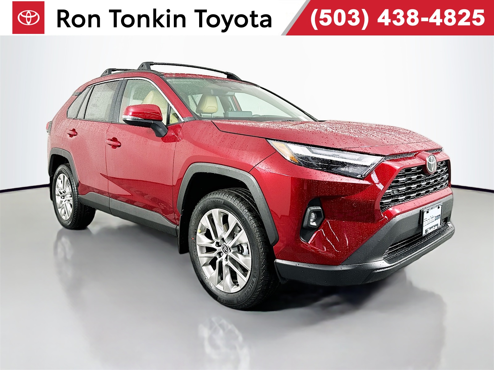2025 Toyota RAV4 XLE Premium's photo