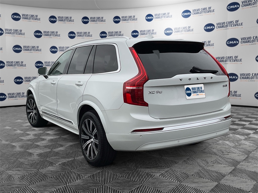 2024 Volvo XC90 B5 Core photo 3