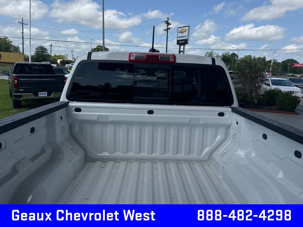 2025 Chevrolet Colorado LT photo 10