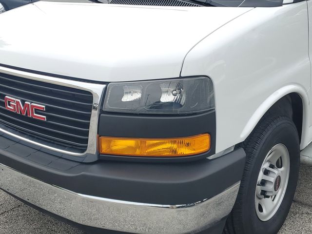 2023 Gmc Savana 2500 Cargo photo 4