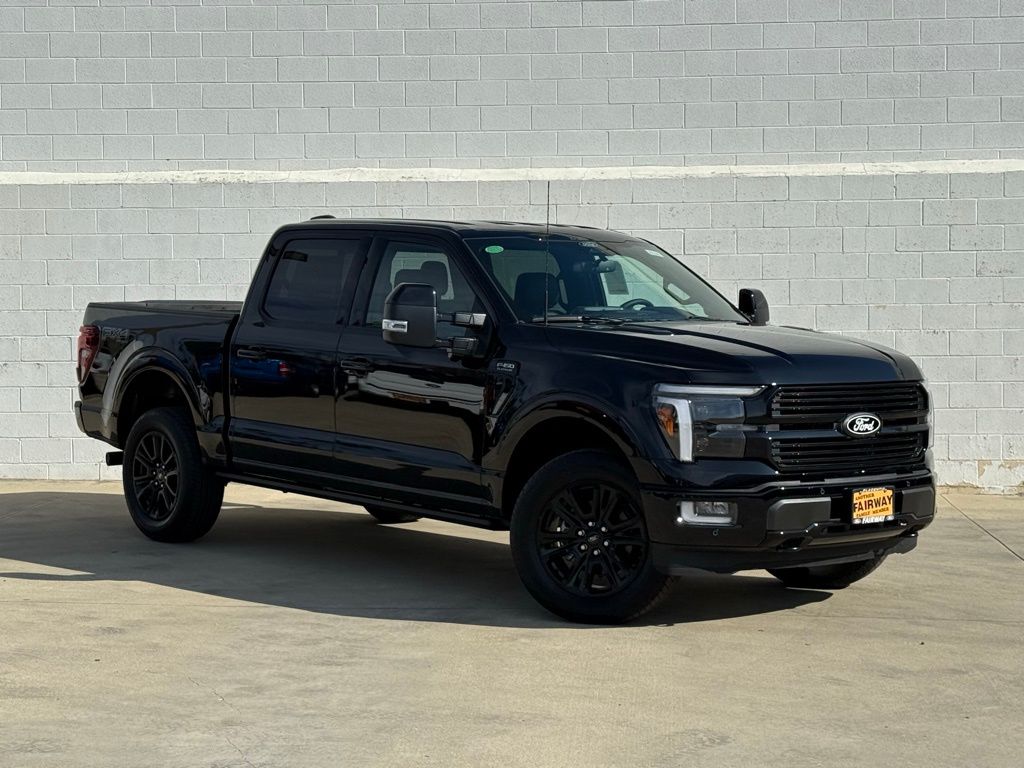 2025 Ford F-150 Platinum's photo