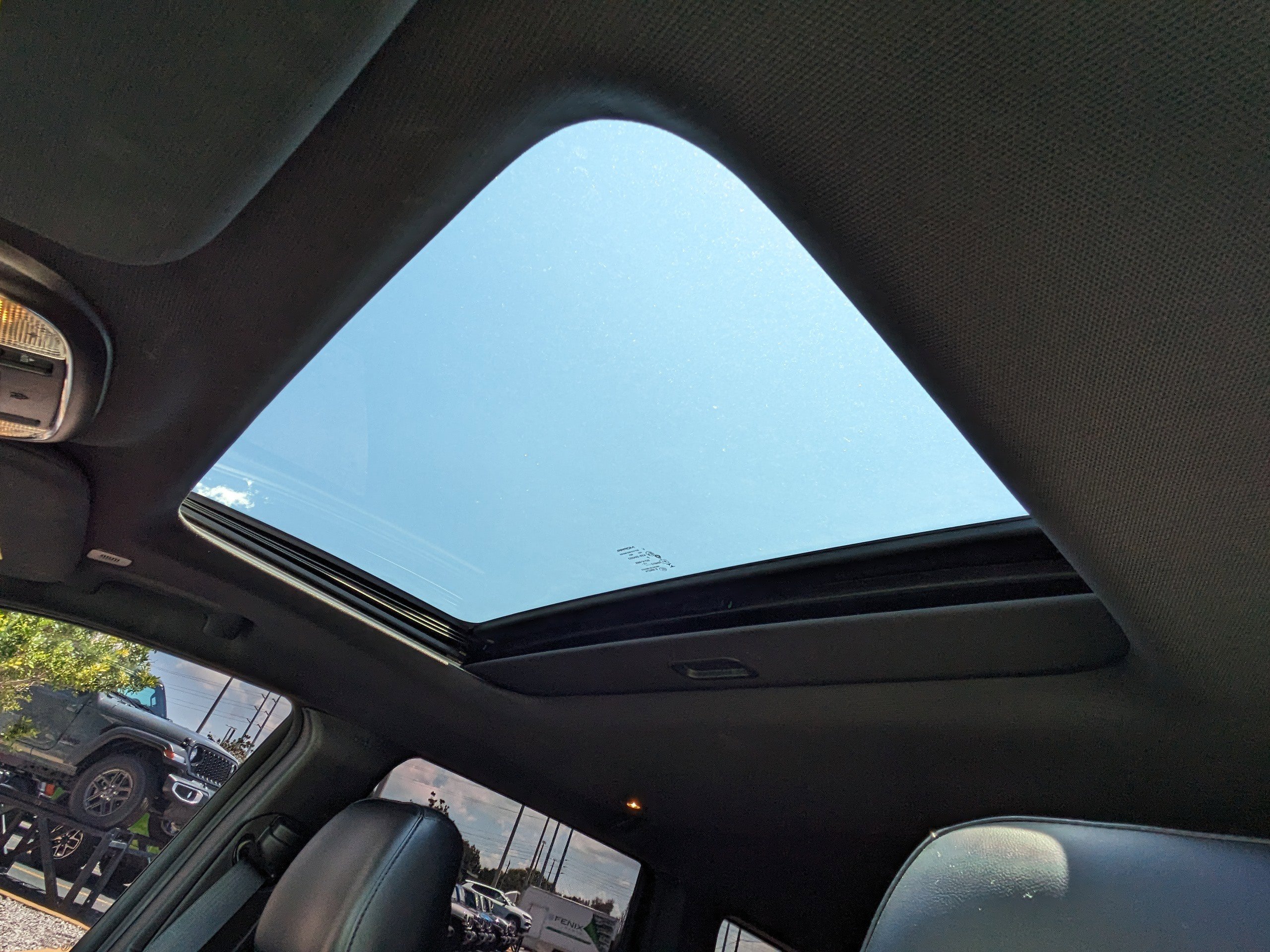 2020 Jeep Grand Cherokee Altitude photo 17