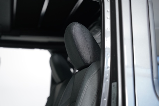 2025 Jeep Wrangler Sport S photo 24