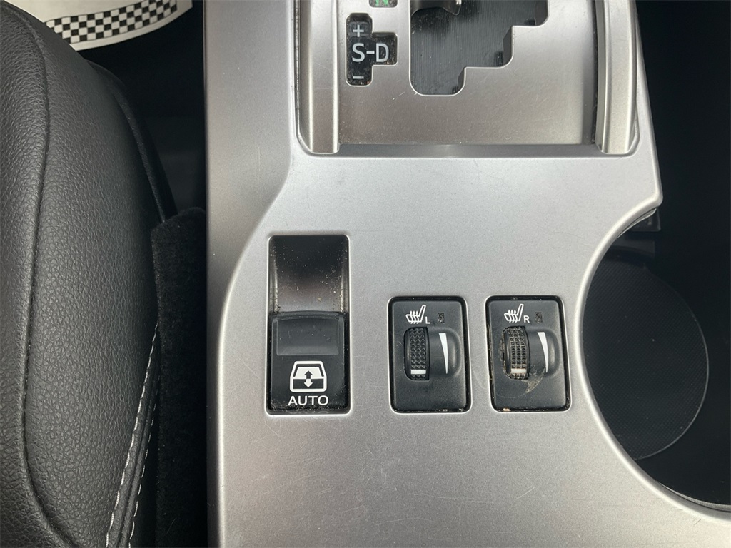 2024 Toyota 4Runner SR5 Premium photo 20