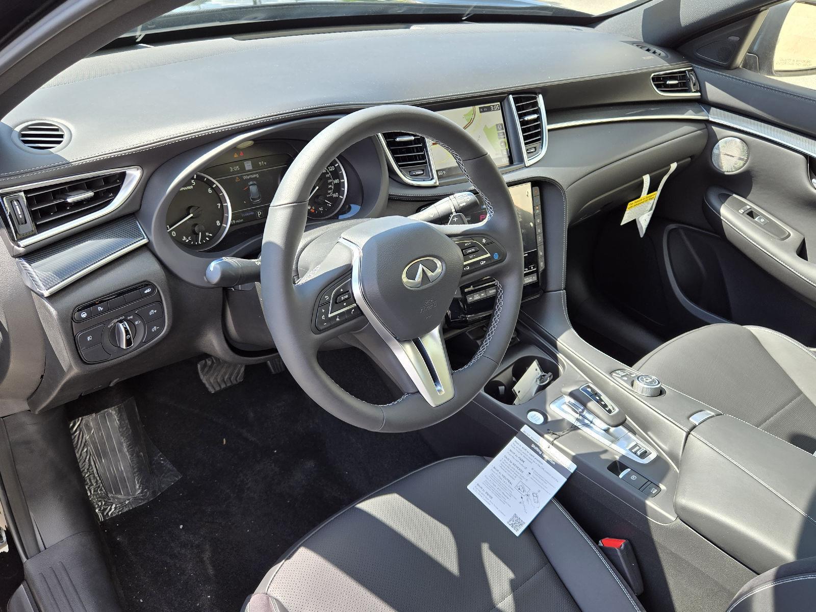 2025 Infiniti QX50 SPORT photo 3