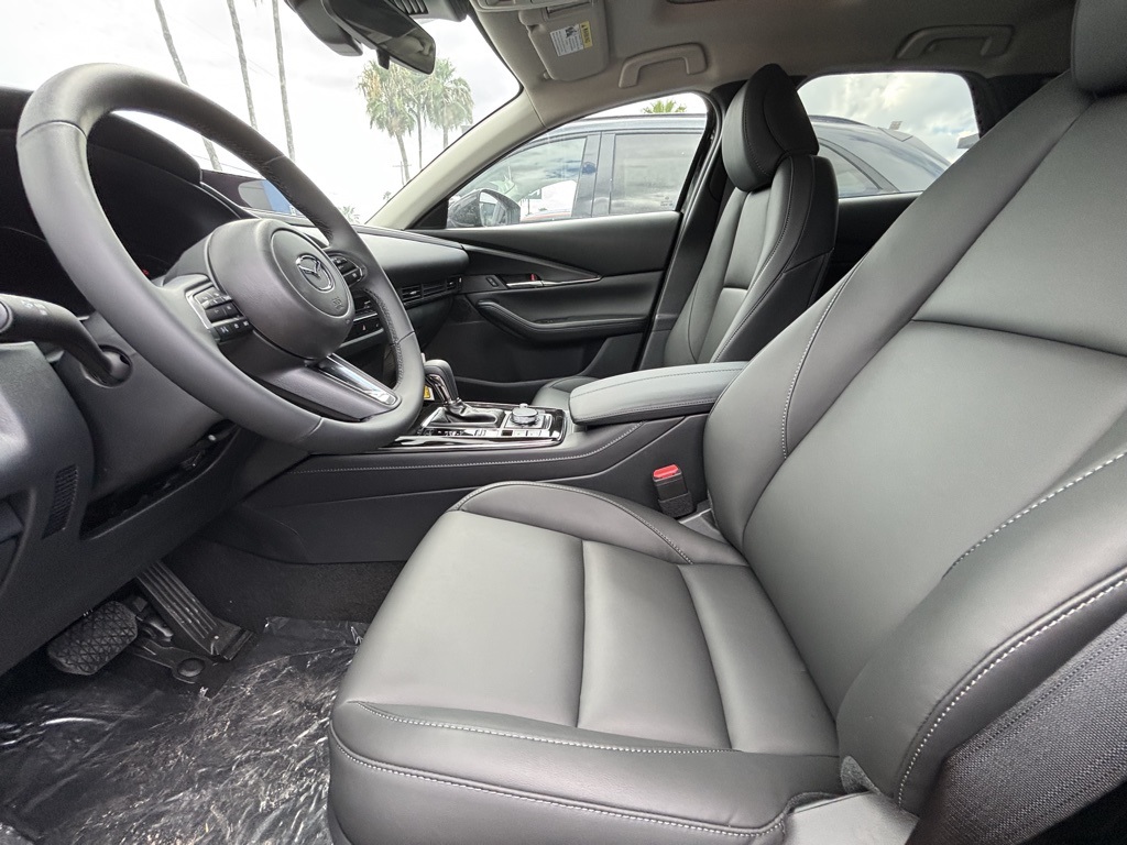 2025 Mazda CX-30 2.5 S Preferred photo 14