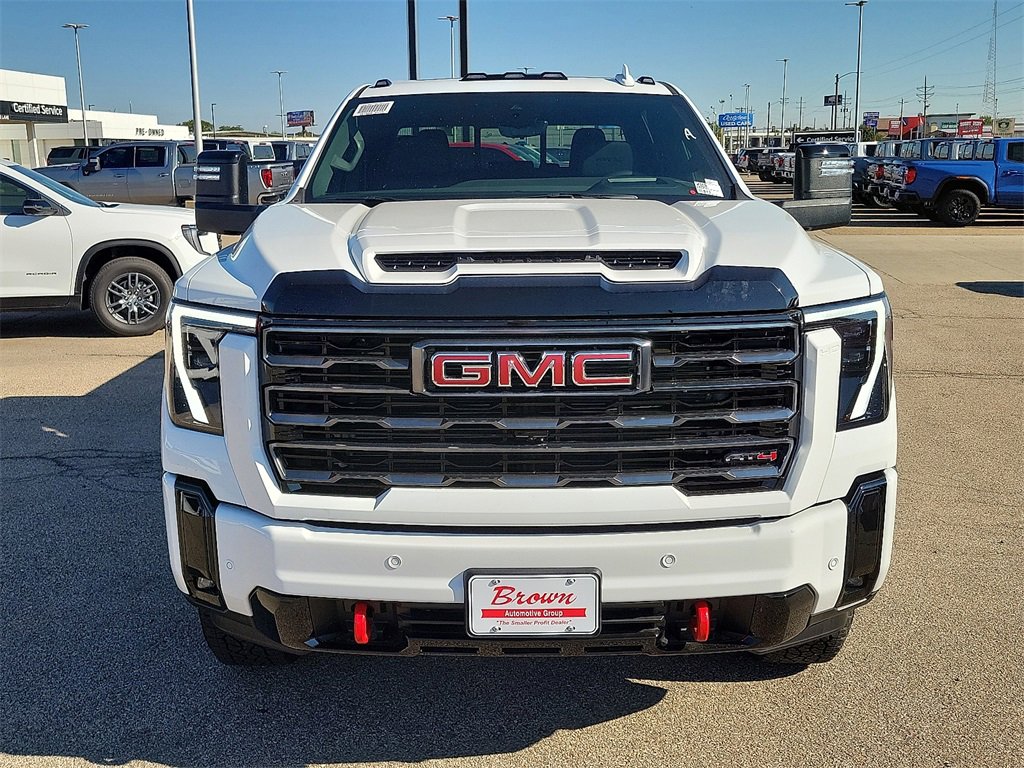 2025 Gmc Sierra 2500 HD AT4 photo 3