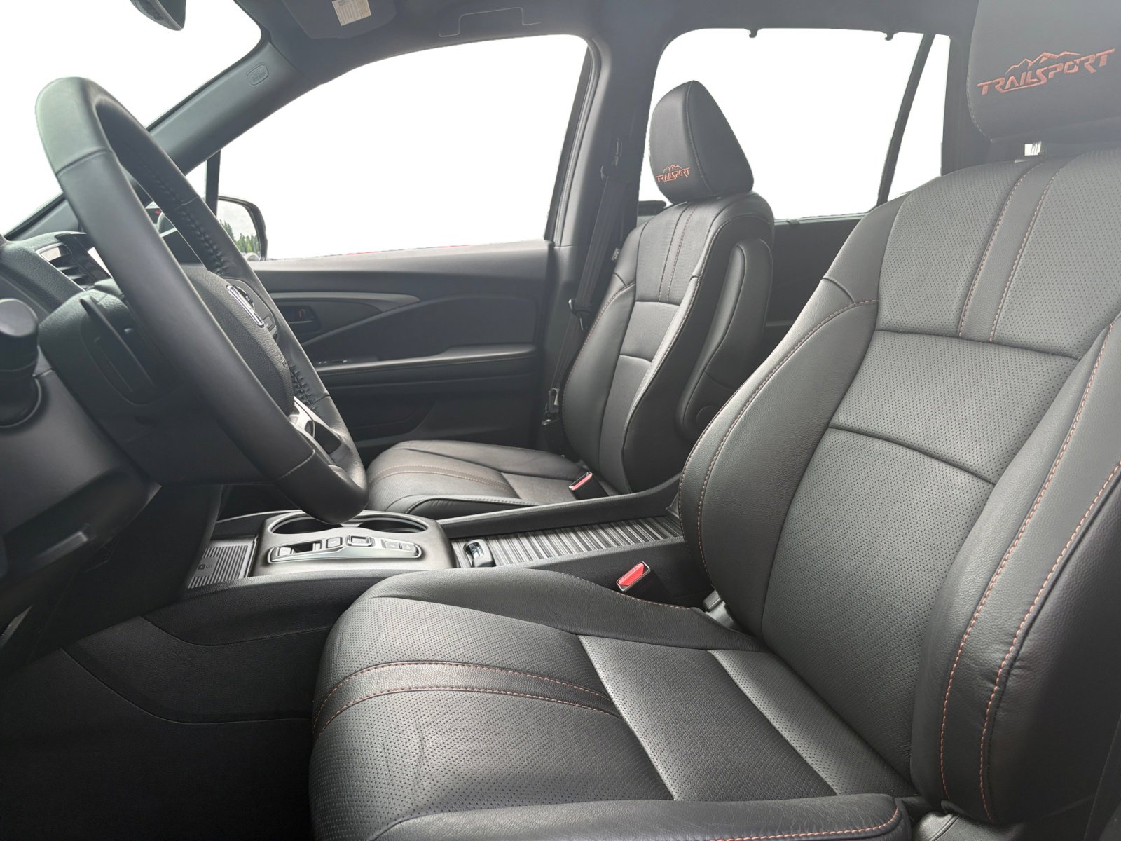2023 Honda Passport TrailSport photo 6