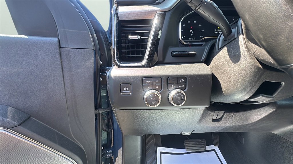 2024 Gmc Sierra 2500 Denali photo 18