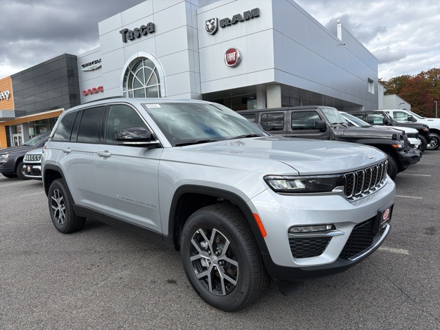 2025 Jeep Grand Cherokee Limited's photo