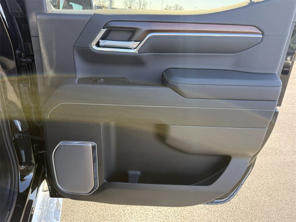 2026 GMC SIERRA - Image 35