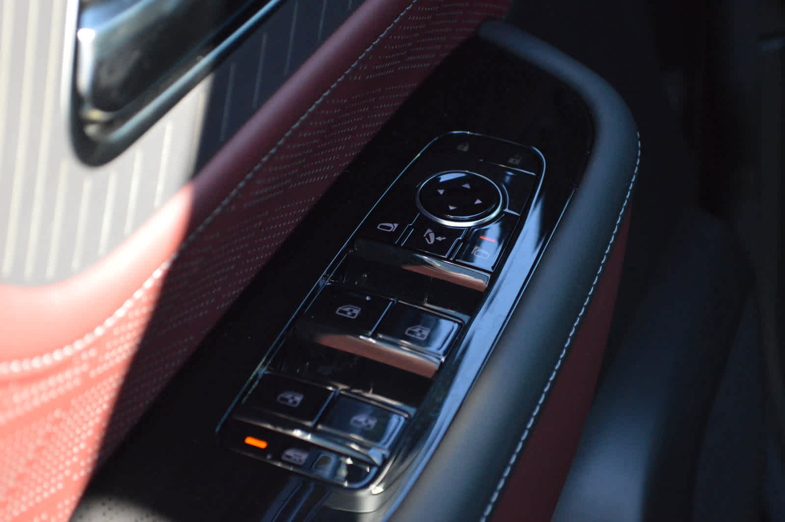 2025 Infiniti QX80 photo 11