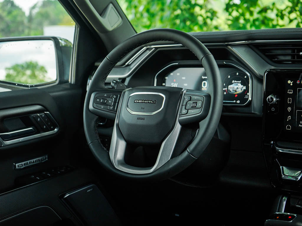 2026 Gmc Sierra 1500 Denali photo 13
