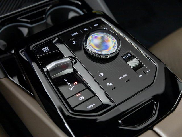 2025 Bmw 530i photo 3