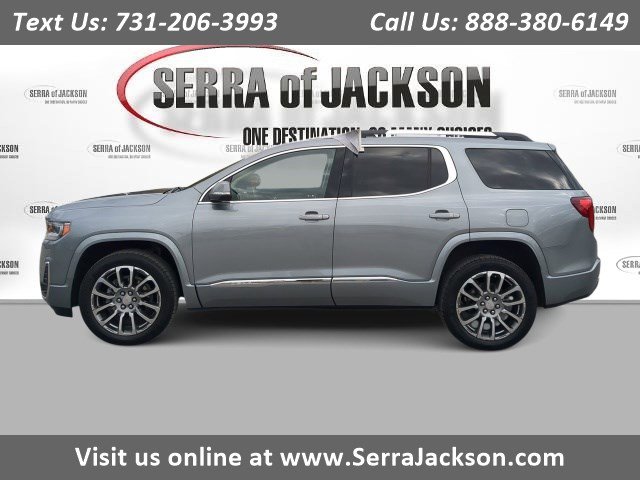 2023 GMC Acadia Denali's photo