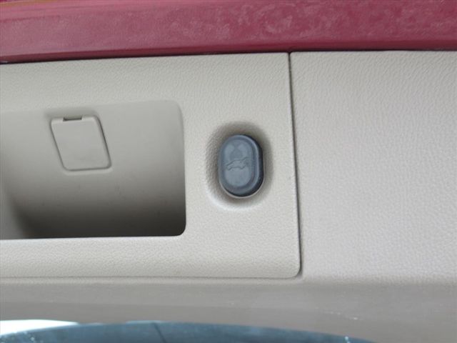 2017 Chevrolet Tahoe LT photo 30