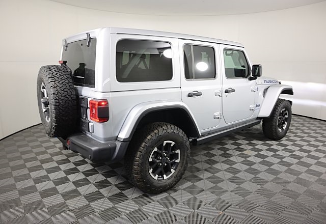 2024 Jeep Wrangler Rubicon 4xe photo 4