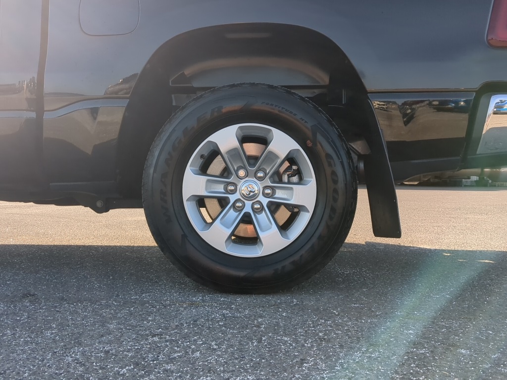 2023 Ram 1500 Laramie photo 24