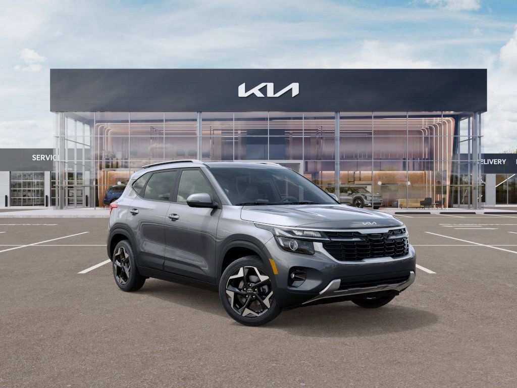 2026 Kia Seltos S photo 4