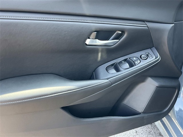 2025 Nissan Sentra SV photo 19
