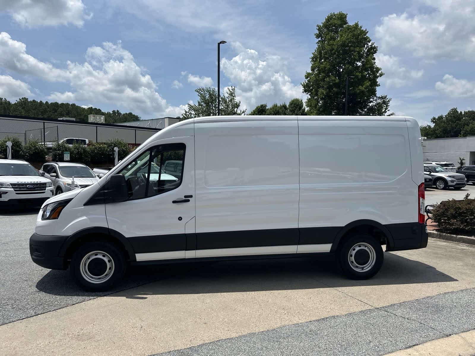 2024 Ford Transit Cargo Van photo 4