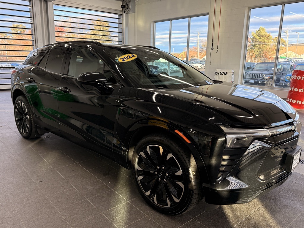 2024 Chevrolet Blazer EV RS's photo