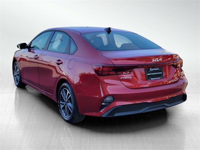 2024 Kia Forte LXS photo 5