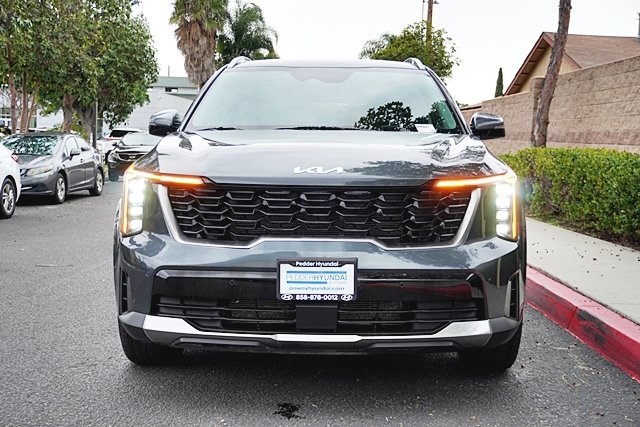 Used 2024 Gray Kia S image 4