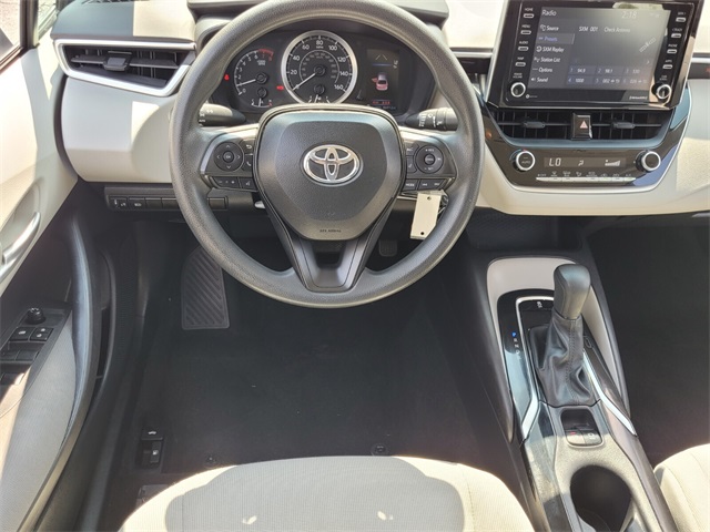 2021 Toyota Corolla LE photo 10