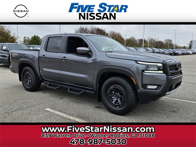 2026 Nissan Frontier PRO-X's photo