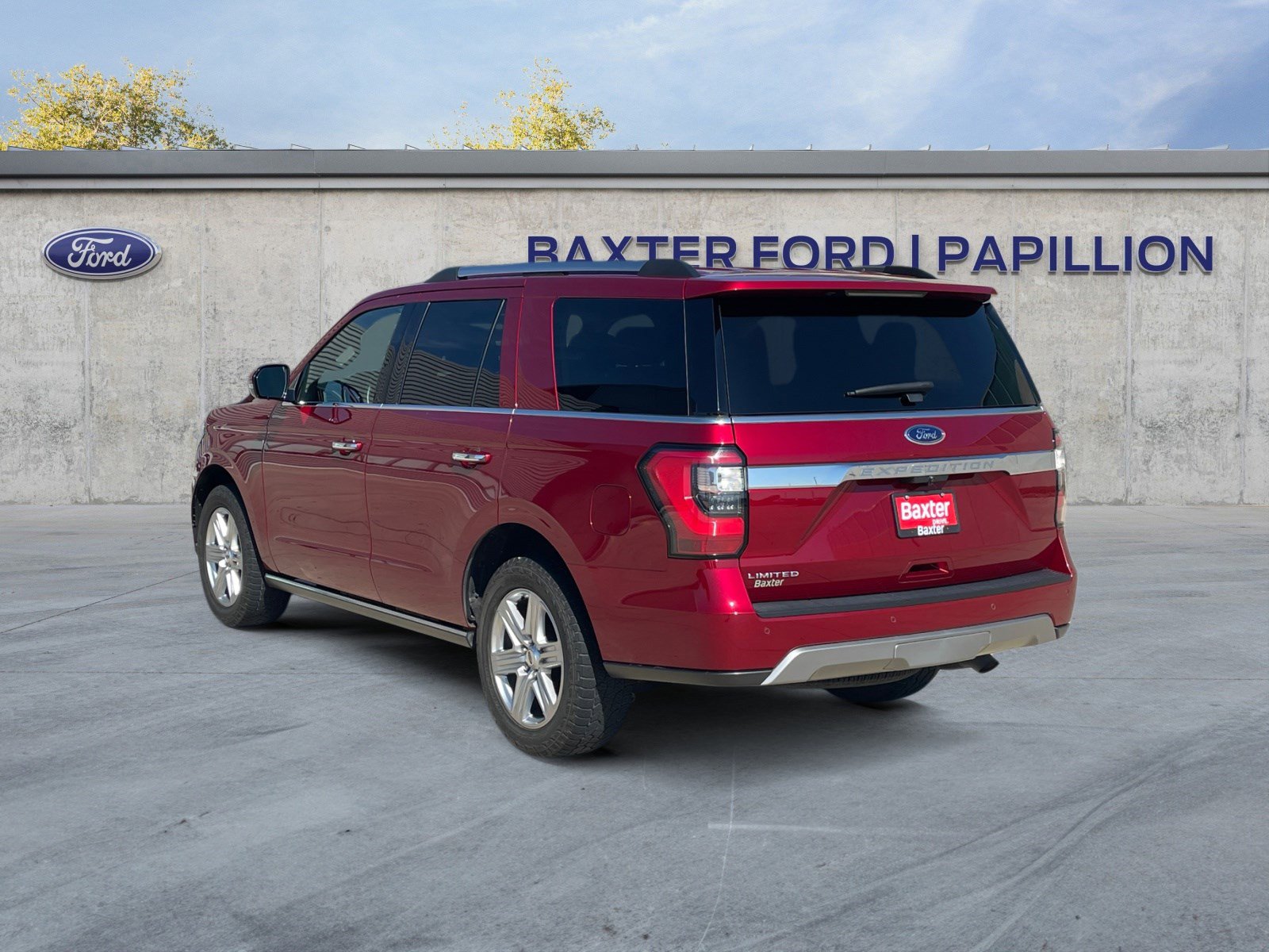 2019 Ford Expedition Limited photo 2